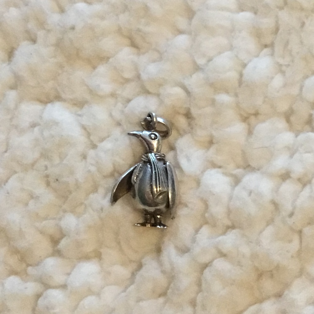 Collection of vintage sterling silver pendants - Picture 4 of 7
